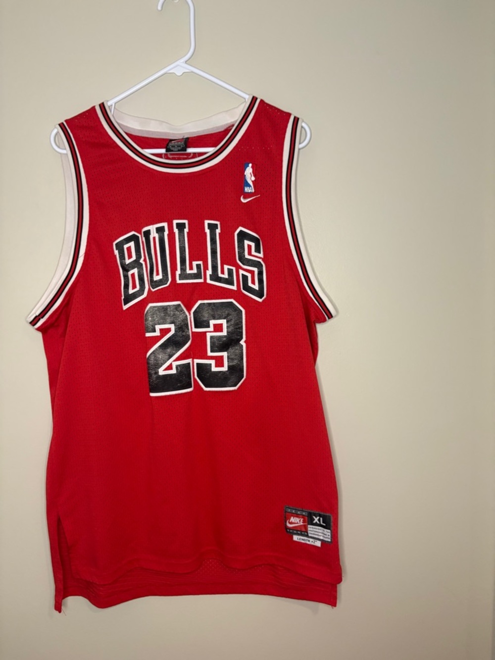 Nike Chicago Bulls Michael Jordan #23 Jersey XL +2 Length
